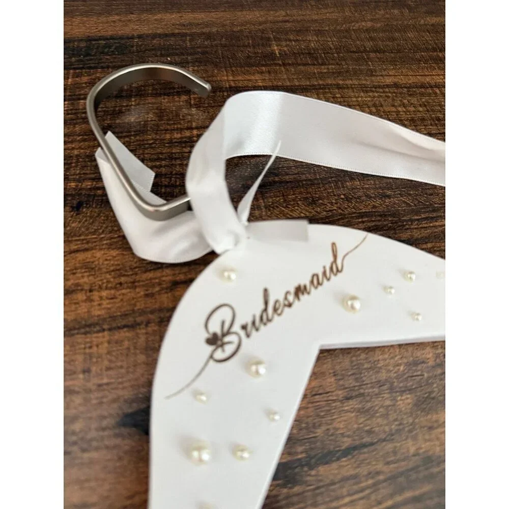 Bridesmaid, pearl clothing hanger